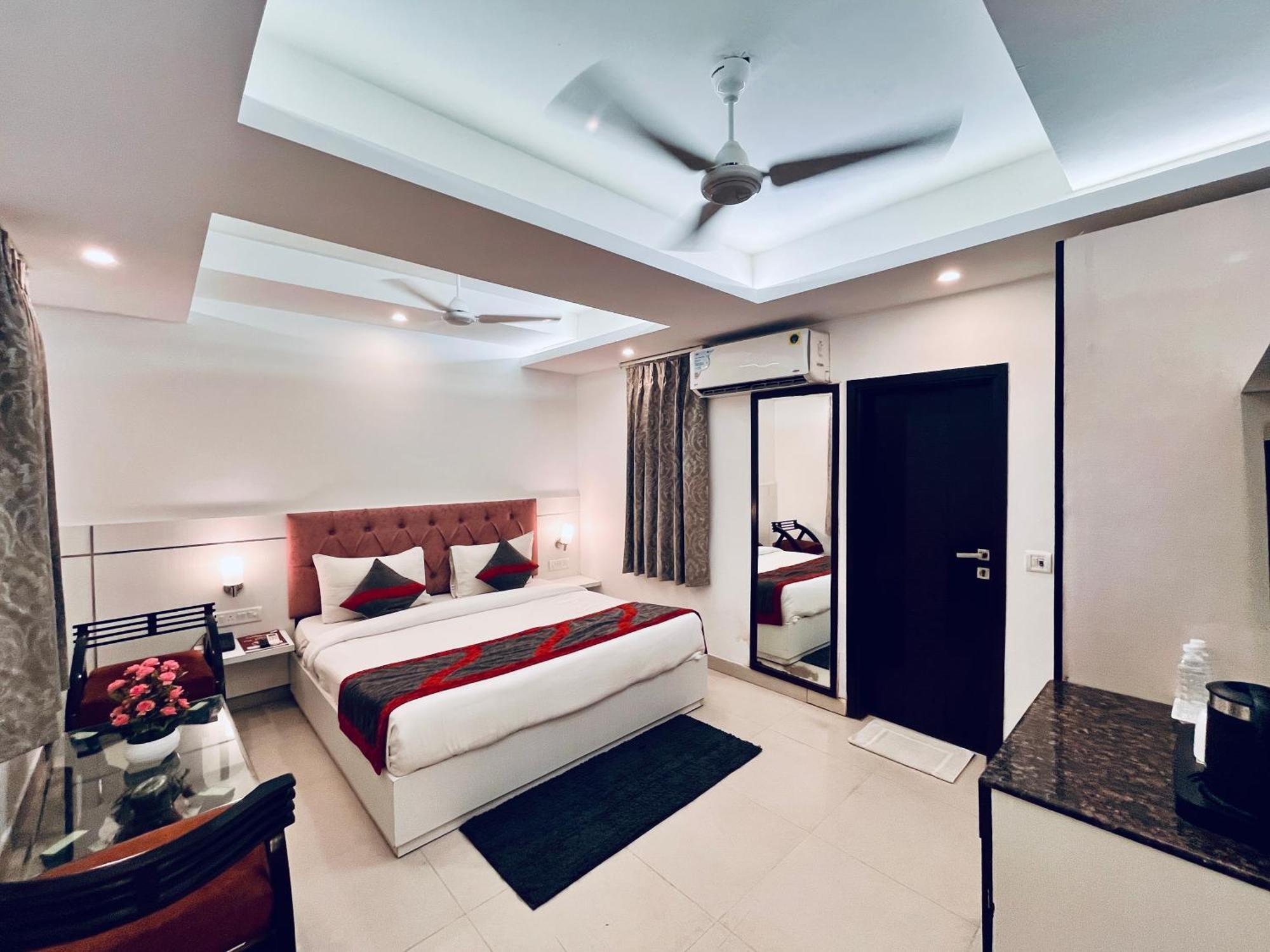Hotel The Gold Inn - Karol Bagh Delhi 外观 照片