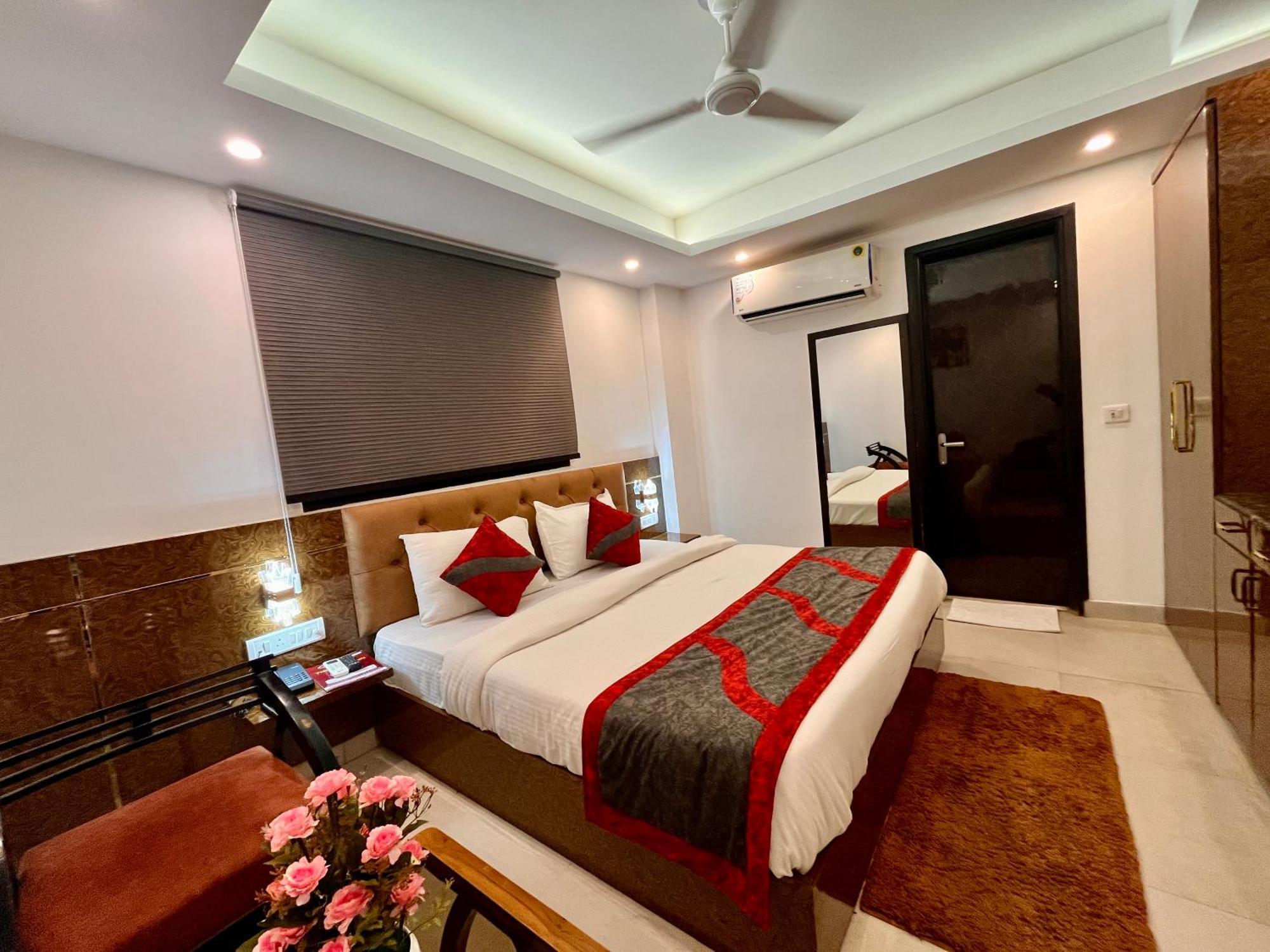 Hotel The Gold Inn - Karol Bagh Delhi 外观 照片