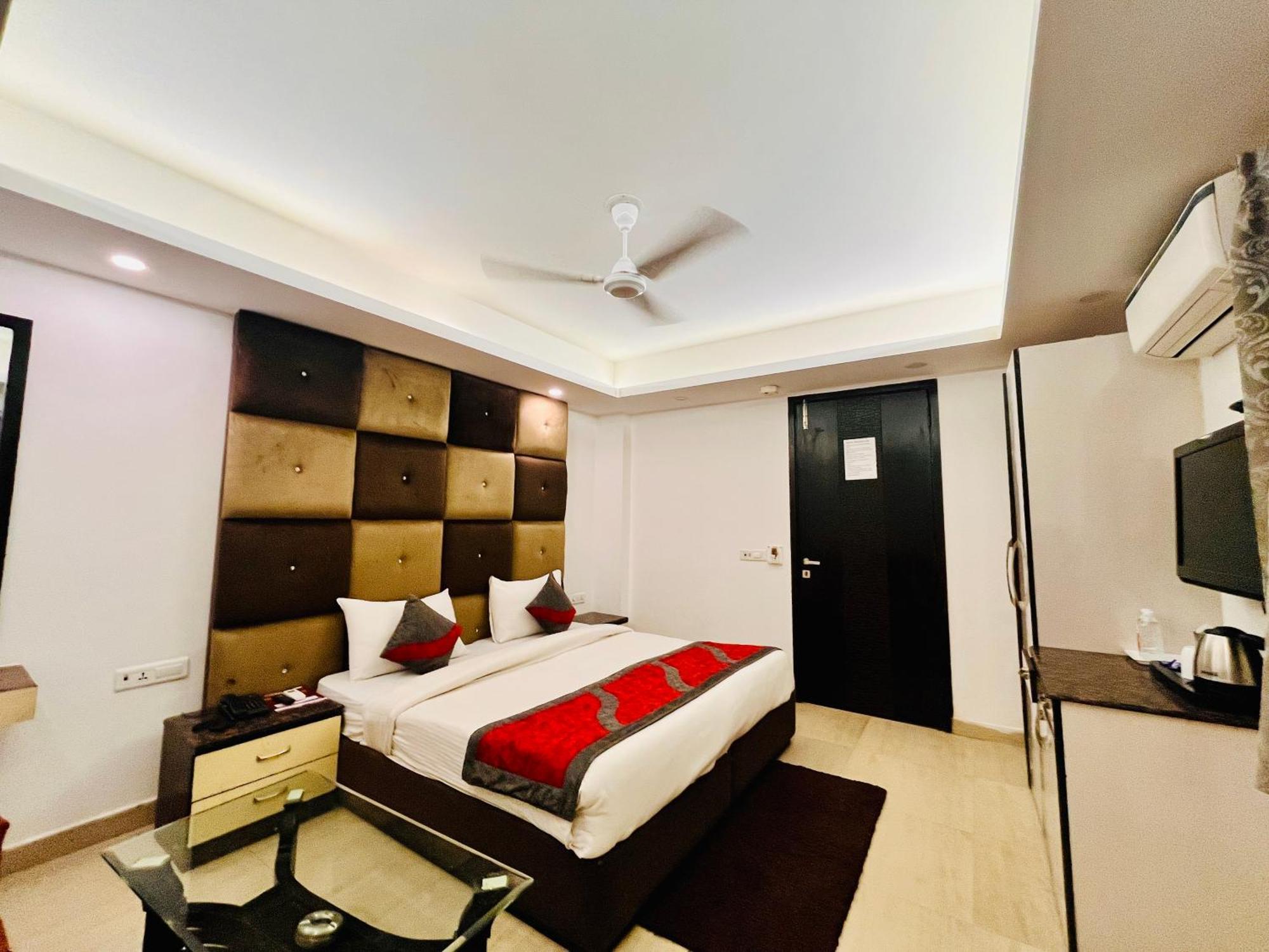 Hotel The Gold Inn - Karol Bagh Delhi 外观 照片