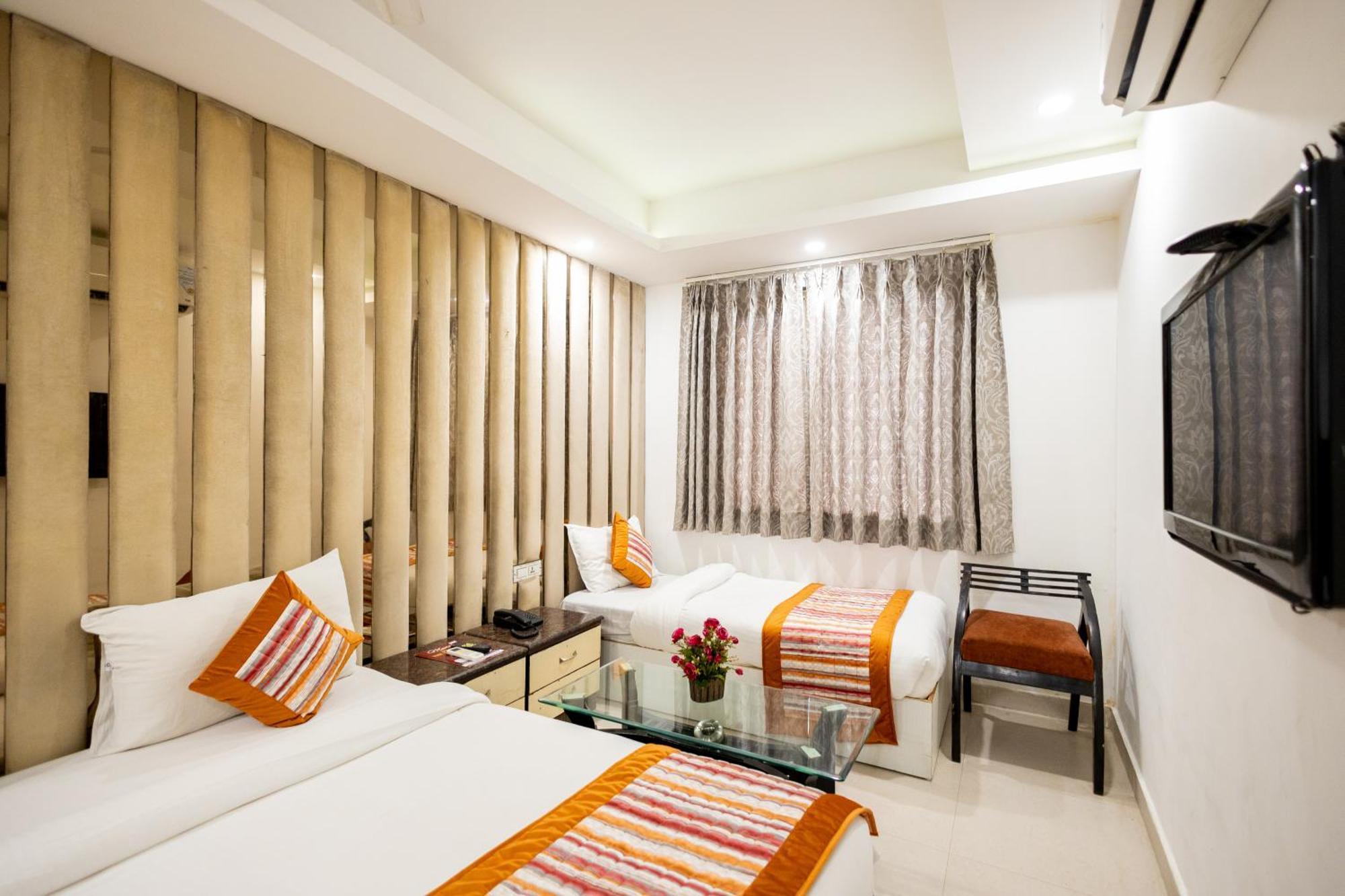 Hotel The Gold Inn - Karol Bagh Delhi 外观 照片